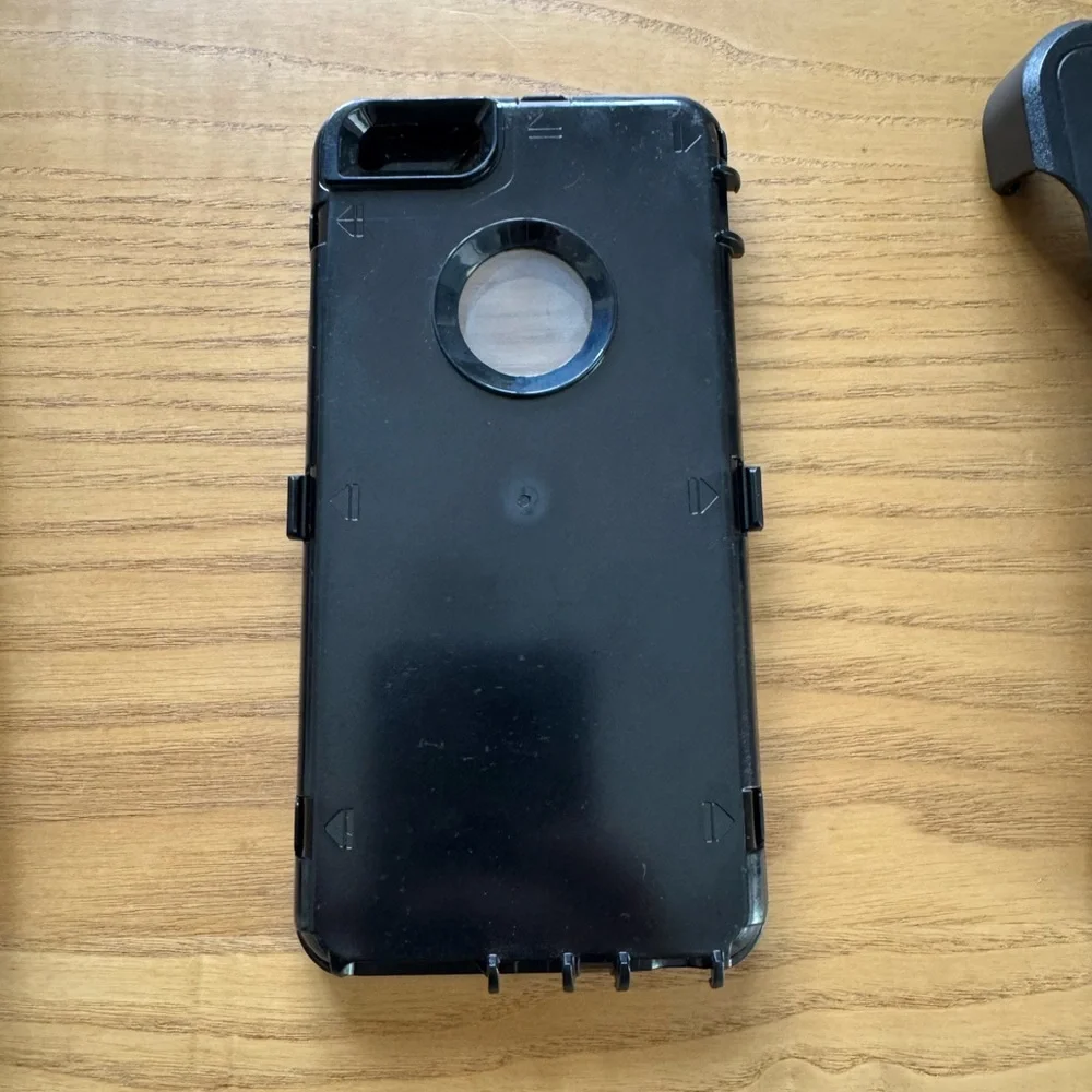 OtterBox Defender Case Black with Holster Clip Rugged Protection